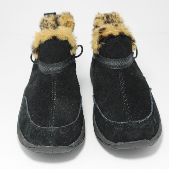 EASY SPIRIT WOMEN'S Size 6 COMFY FAUX FUR ANKLE BO - Picture 4 of 7